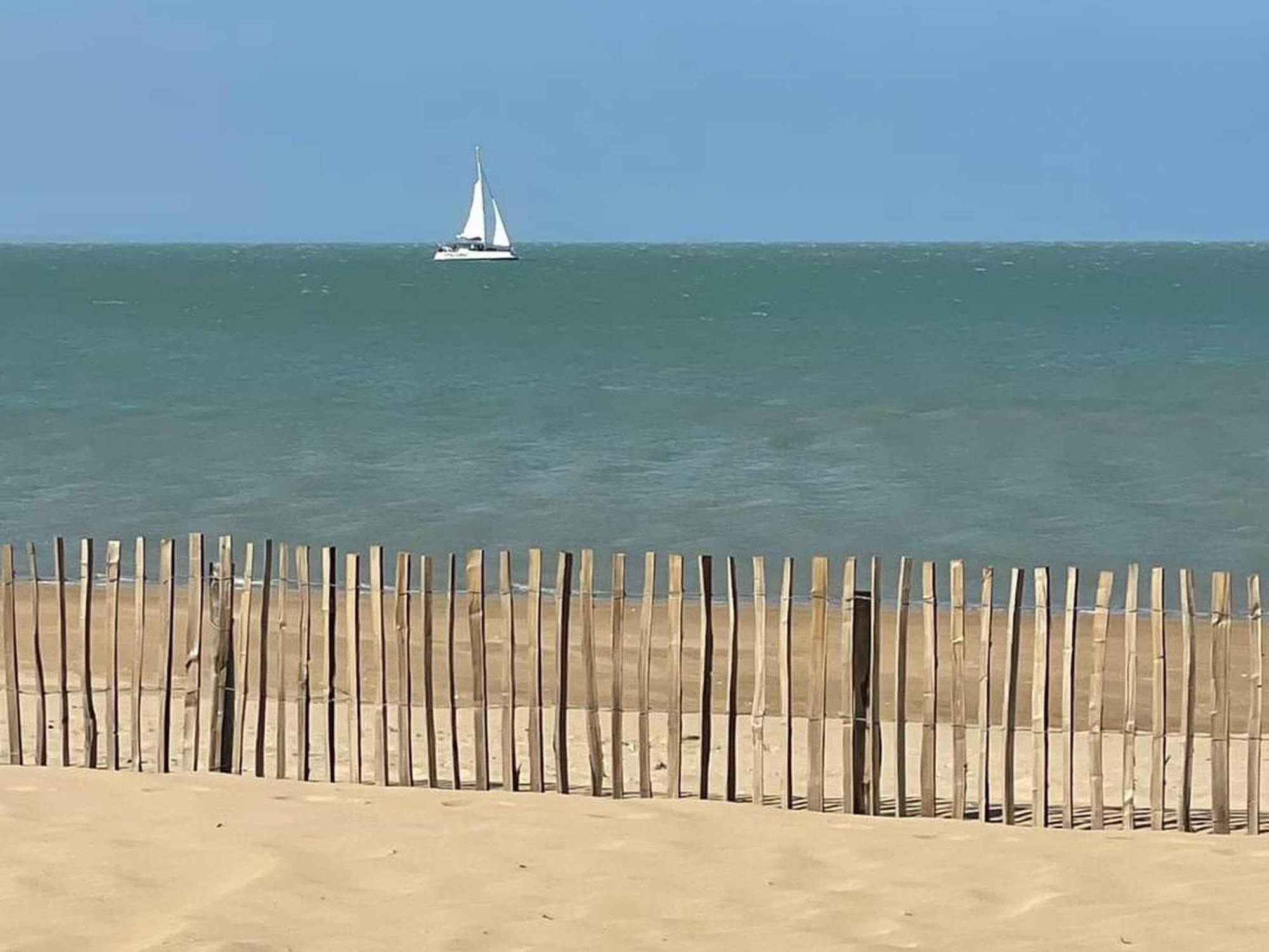 Loft 4 Pers Centre Chatelaillon-Plage, A Deux Pas De La Mer Et Du Casino, Wi-Fi Inclus - Fr-1-706-26 ภายนอก รูปภาพ