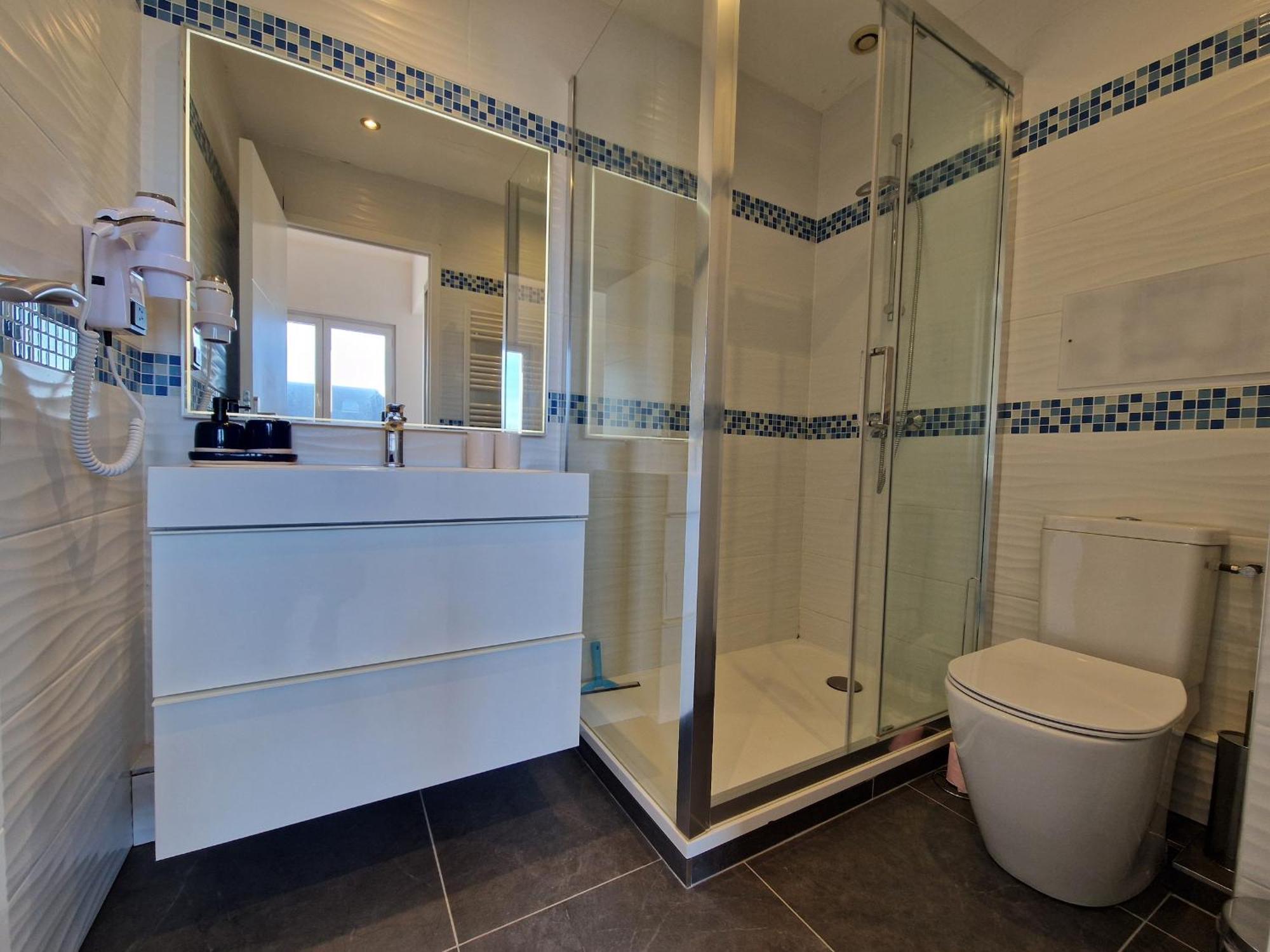 Loft 4 Pers Centre Chatelaillon-Plage, A Deux Pas De La Mer Et Du Casino, Wi-Fi Inclus - Fr-1-706-26 ภายนอก รูปภาพ